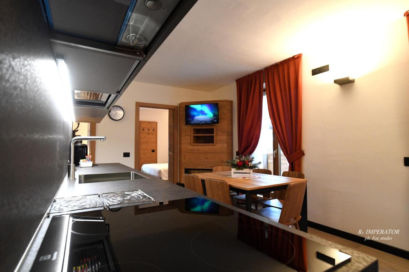 Park Residence Imperator Карізоло Екстер'єр фото