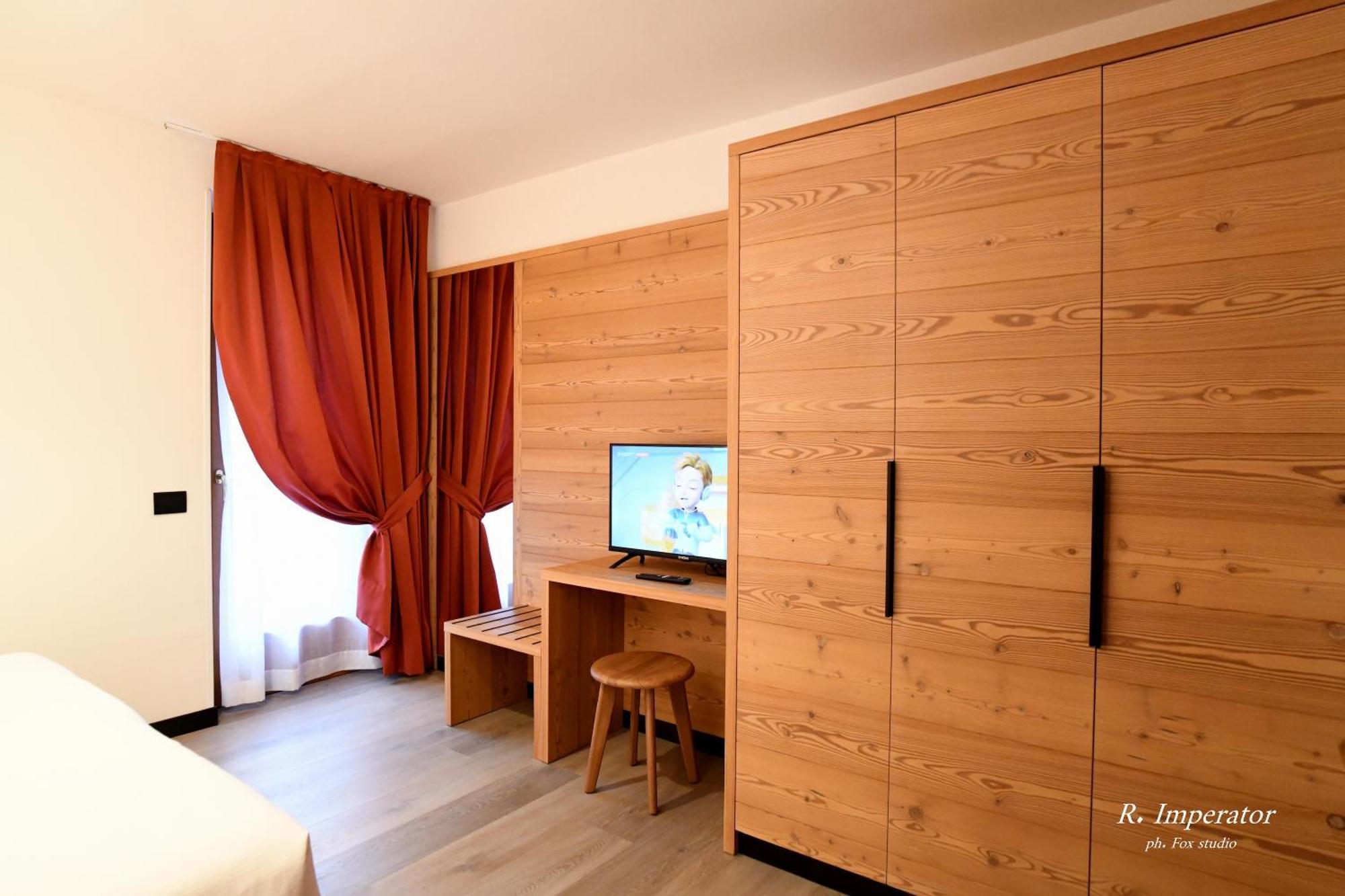 Park Residence Imperator Карізоло Екстер'єр фото